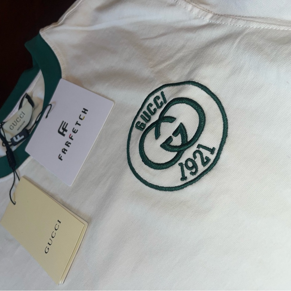 Brand New Gucci Shirt - Sz. Medium